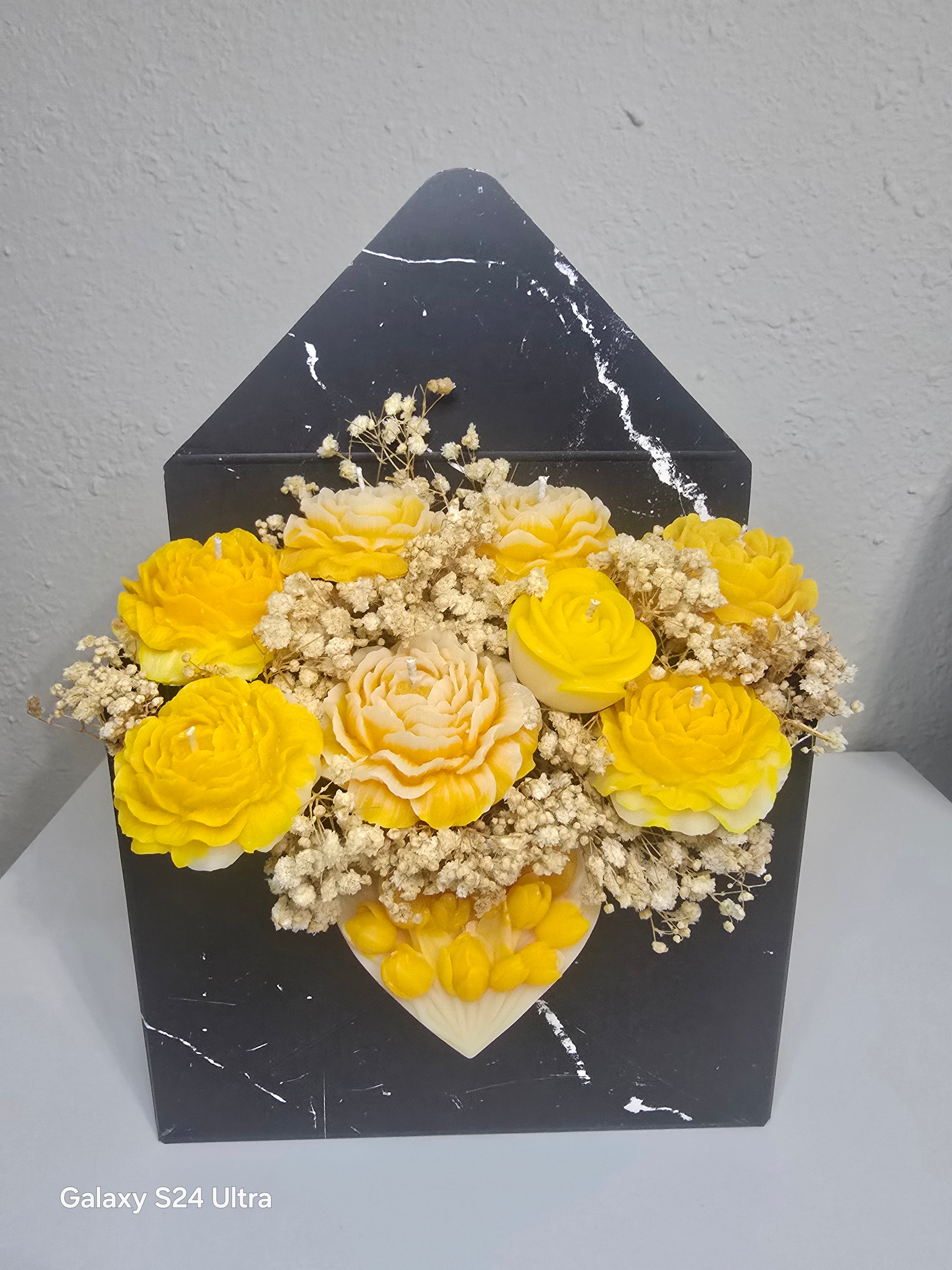 Luxuri Bouquet in an envelope