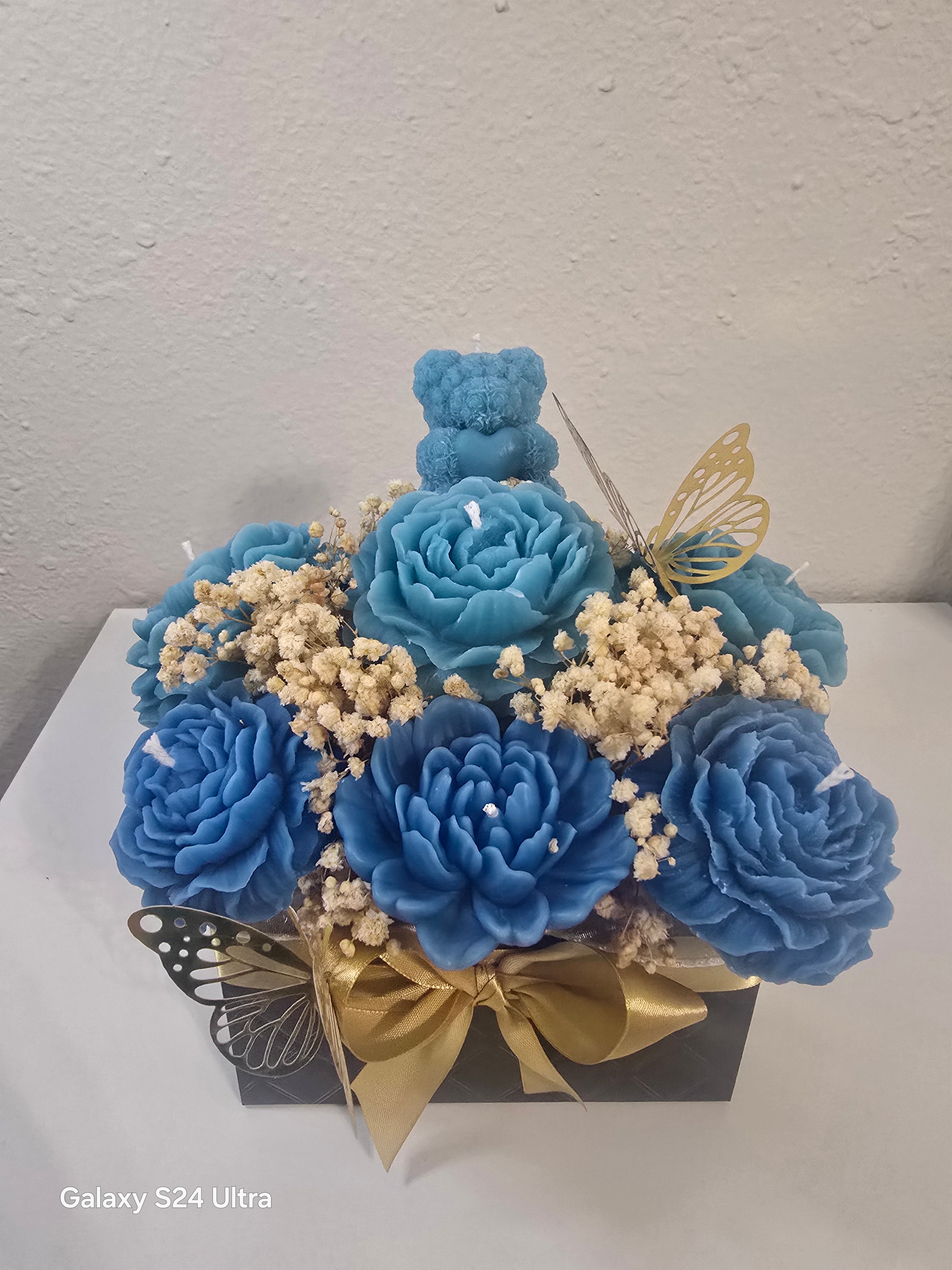 Light blue bouquet